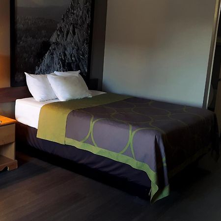 Super 8 By Wyndham Fort Chiswell Wytheville Area Max Meadows Номер фото